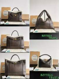 Picture of Bottega Veneta Handbags _SKUfw184633495fw